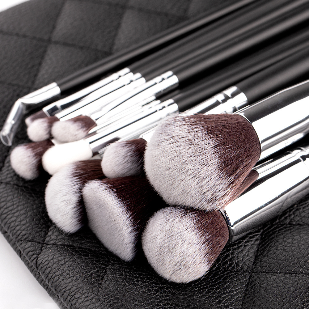 Professional 15pcs Makeup Brushes Classic Power Brush Make Up Beauty Tools Soft Synthetic Hair Private Label Makeup Brush Set