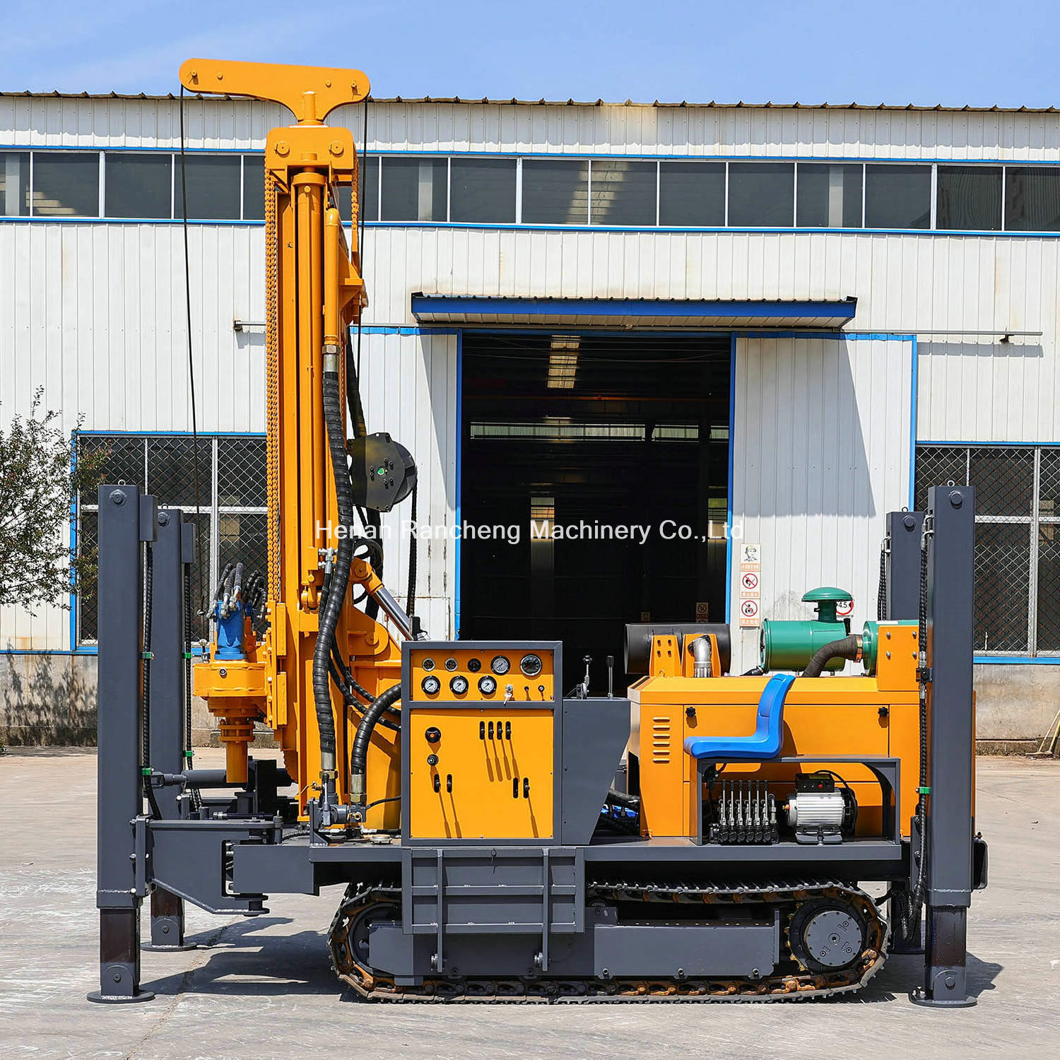 Crawler Track Mounted Wheel Rigs Borehole Drilling Machine 300 Meters Depth