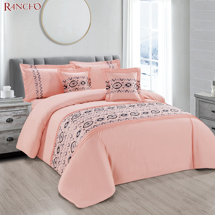 100% polyester custom luxury embroidery soft quilt comforter sets bedding set