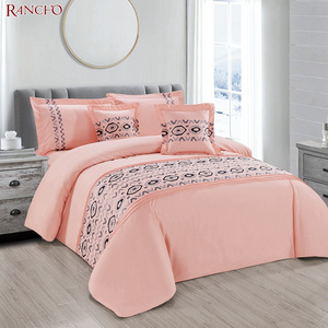 100% polyester custom luxury embroidery soft quilt comforter sets bedding set