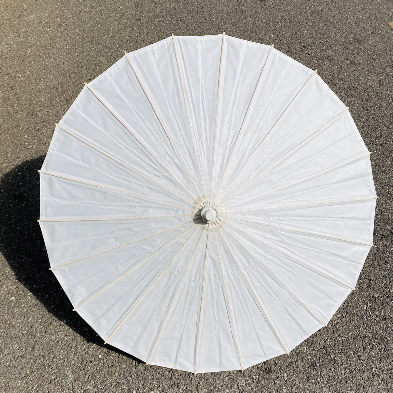 Wholesale Plain White Wedding Oil Paper Umbrella Fashionable Multipurpose Wedding Parasols White Paper Umbrella