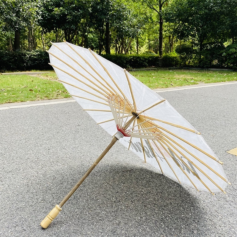 OEM design MOQ 100 pieces Chinese Traditional Umbrella Handmade Parasol Folded Oil Paper Umbrellas With Custom printing logo