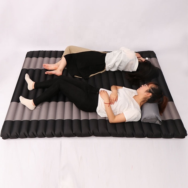 Sleeping Pad Waterproof air bed inflatable mattress with Built-in Pump