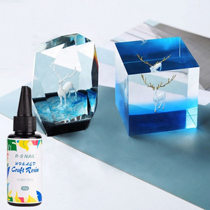 OEM Cheap Clear Hard Cure UV Resin Diy UV Glue Liquid Glue Transparent Curable Resin Jewelry Art Crafts White Liquid Glue Diy