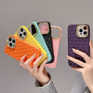 Luxury Diamond Plaid Fashion Phone Case For iPhone 15 pro max Bling TPU Diamond Case Soft Back Cover For iPhone 15