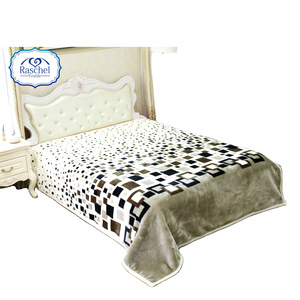 5.5 kg 200x240cm double ply one side embossed cloudy mink blanket