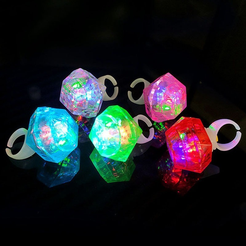 Wholesale Flashing Colorful Light Up Diamond Shaped LED Finger Rings Toys For Parties Event Favors Raves Concert Shows Gifts