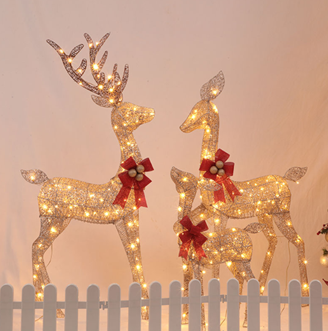 Shopping Mall Display Giant Christmas Decorations Large Luminous LED Christmas Deer