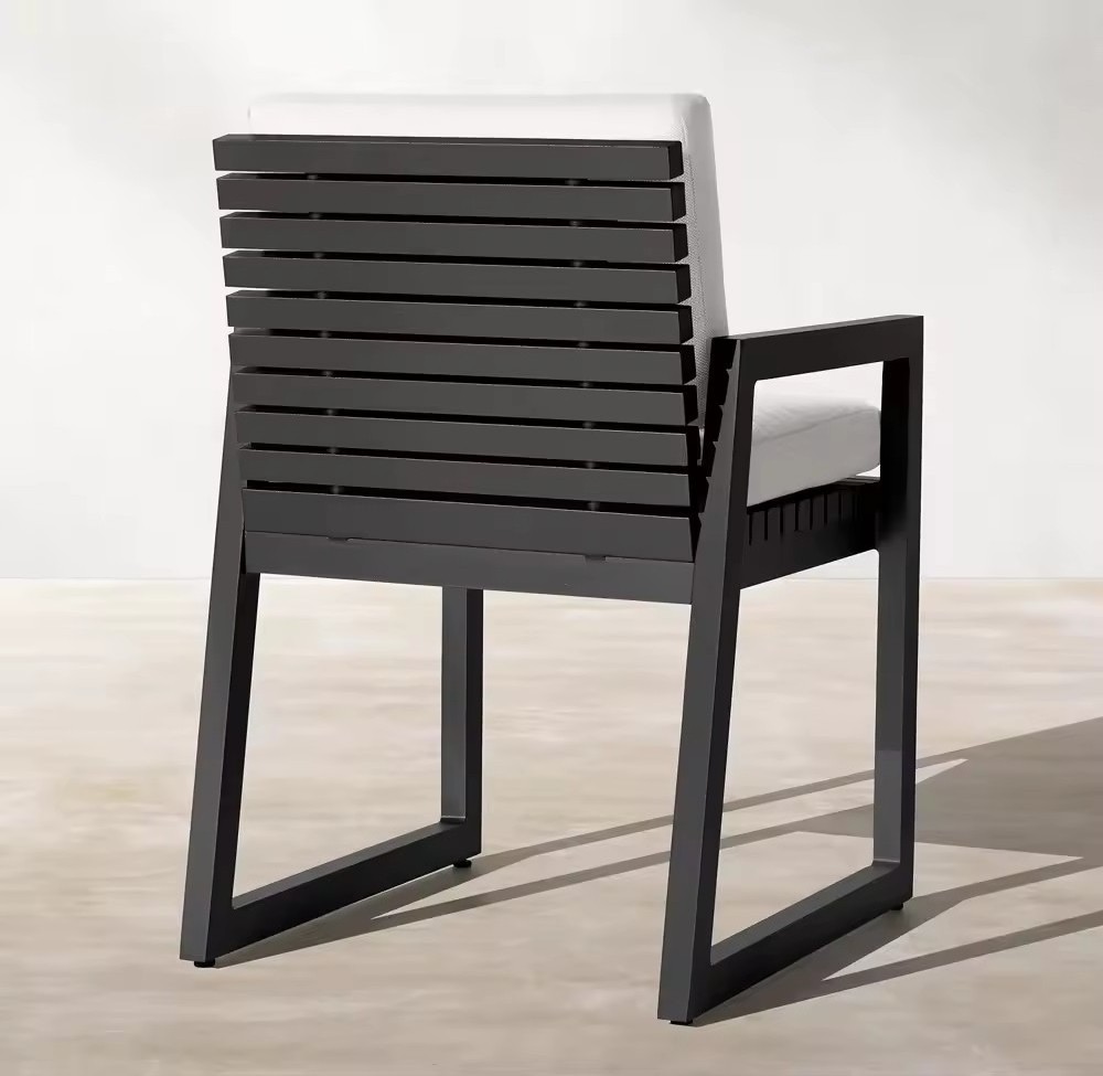 Hign End Modern Metal Outdoor Dining Chair Black Aluminum Patio Furniture Dining Arm Chair with Cushion