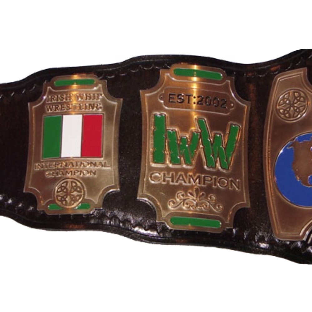 Customized OEM Logo Wrestling Championship Belt Heavy Weight Metal Plates Leather Strap Brass Button Wrestling Belt