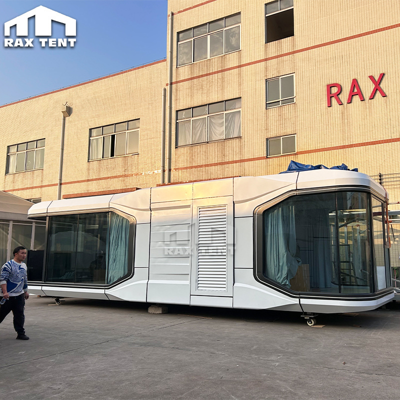 Full Function Prefabricated Mobile Capsule House for Glamping Hotel