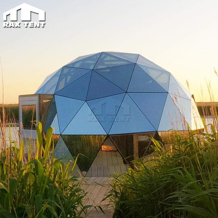 Glamping Igloo Glass Dome Tent for Resort with 360-degree Panorama View at Seaside