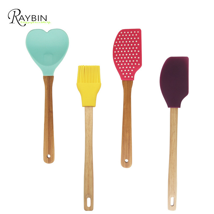 New kitchen arrivals 2021 bakery tools heart shaped silicone baking utensils