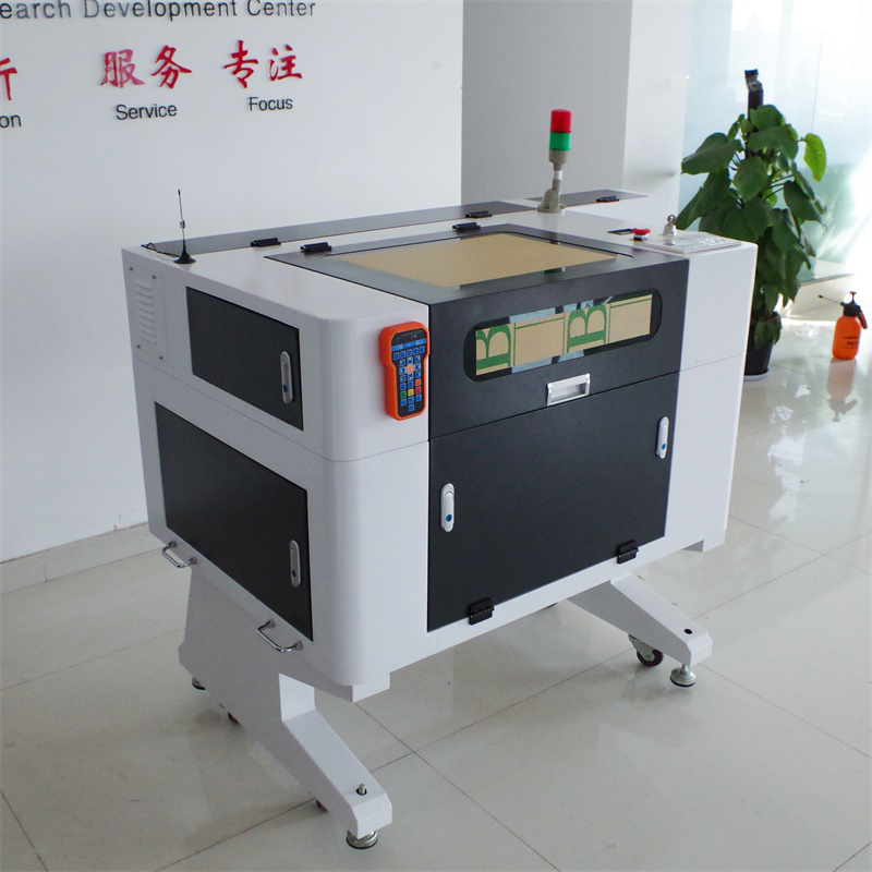 Rayfine EFR laser tube co2 laser engraving and cutting machine co2 40 x40 6040 mini machine price stable and efficient