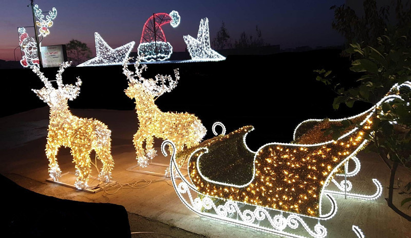 Outdoor Large Motif Christmas Decorative Running Flying Reindeer Lights