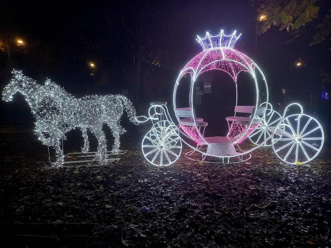 3d Led Lighted Princess Cinderella Pumpkin Horse Carriage Motif Lights for Wedding Decoration