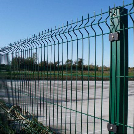 Galvanized welded bending 3d curved wire mesh fence Curved Outdoor Garden Fence For Sale