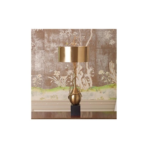 Popular tall European design luxury gold metal base fancy table lamps for hotel home