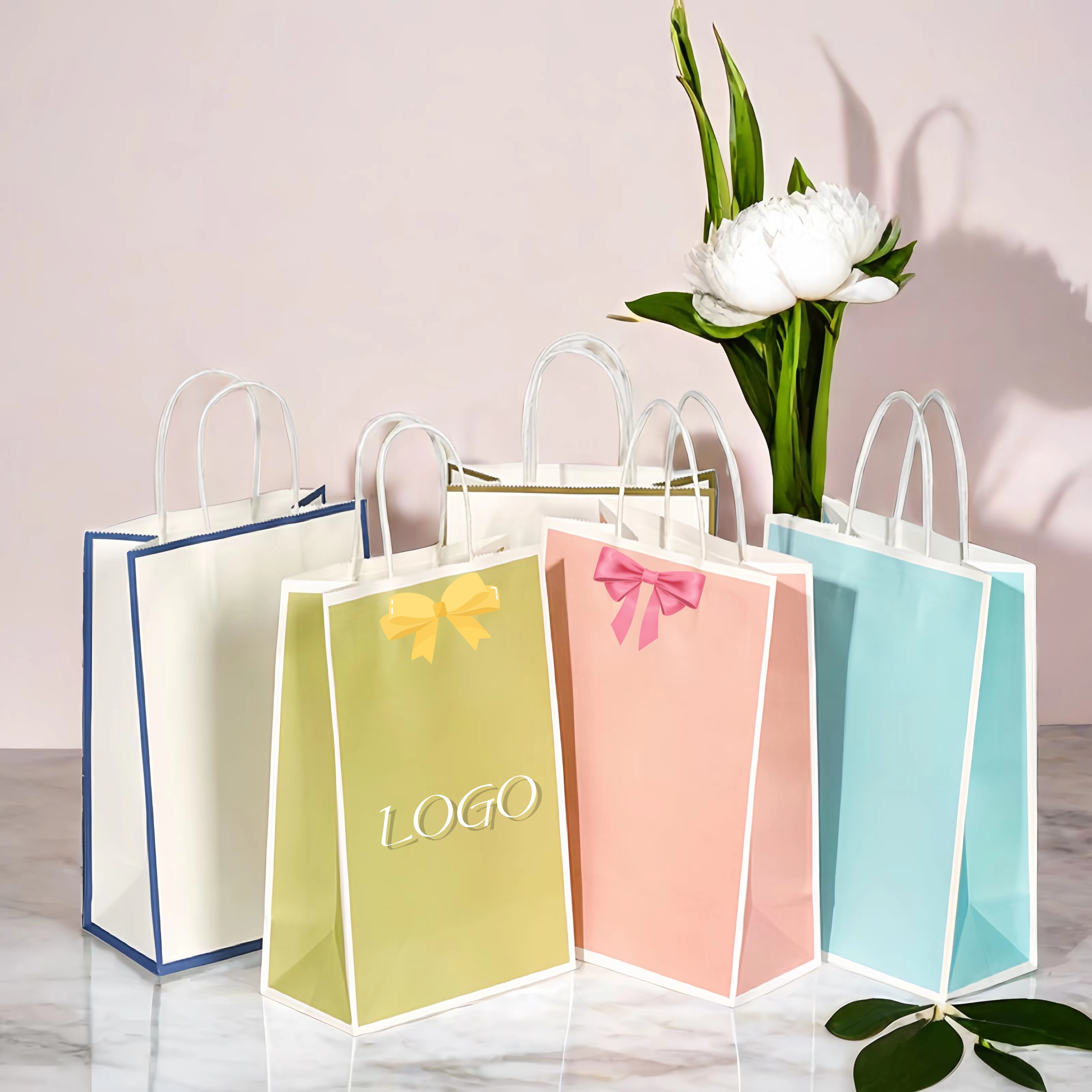 Square Bottom Kraft Paper Shopping  Cosmetic Perfume Gift Bag Luxury Handle Custom Logo Printed Presents Bag For Clothes Toys