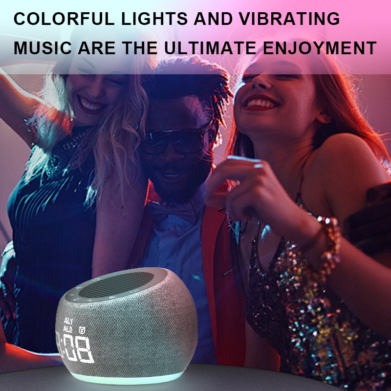 New Fashion Design New Mini Colorful Led Night Round Light Music Loudspeaker Box