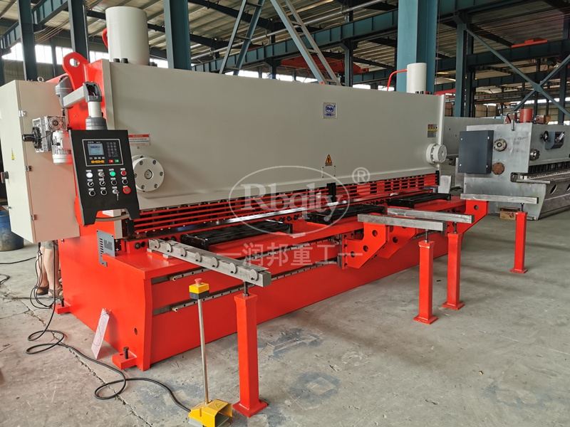 Hydraulic Metal Sheet Shearing Cutting Machine Manufacturer from China QC11Y series Shears