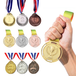 Wholesale Winner 3D Gold Metal Award Marathon Running Sport Badge Medal Competitions Prizes Outdoor Kids Games Medal with Ribbon