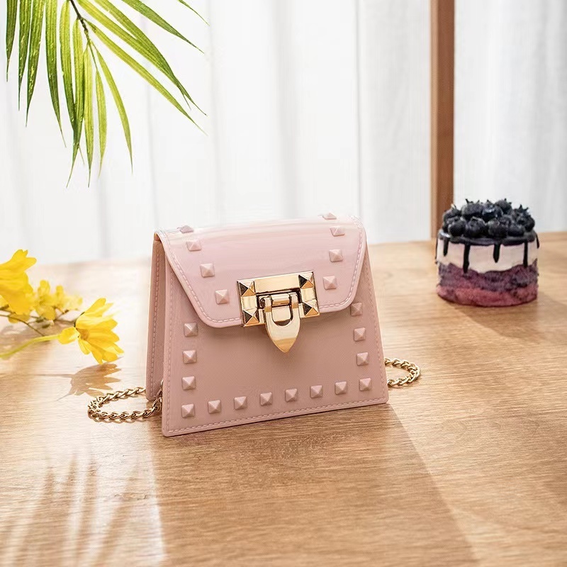 2022 hot sale Rivet Mini Chain ladies Crossbody handbag wholesale pvc small jelly bag for kid