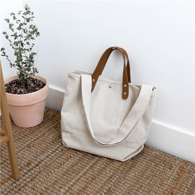 Korean style women canvas tote bag,heavy duty jute tote bag with leather strap,custom plain canvas tote bag with leather straps