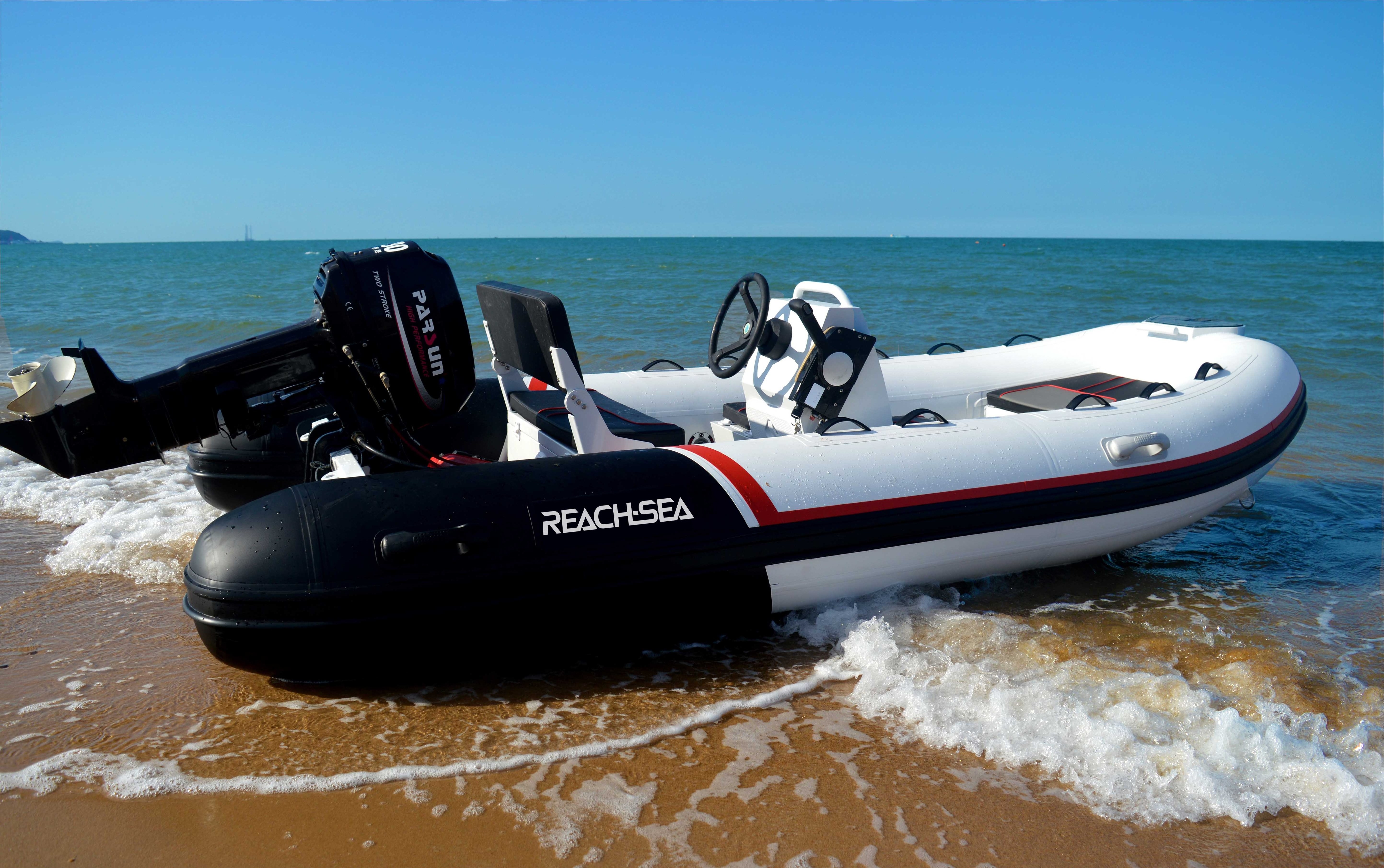 Reachsea New OEM high speed hypalon inflatable catamaran rigid inflatable boat rib aluminum pvc rib electric boat for sale