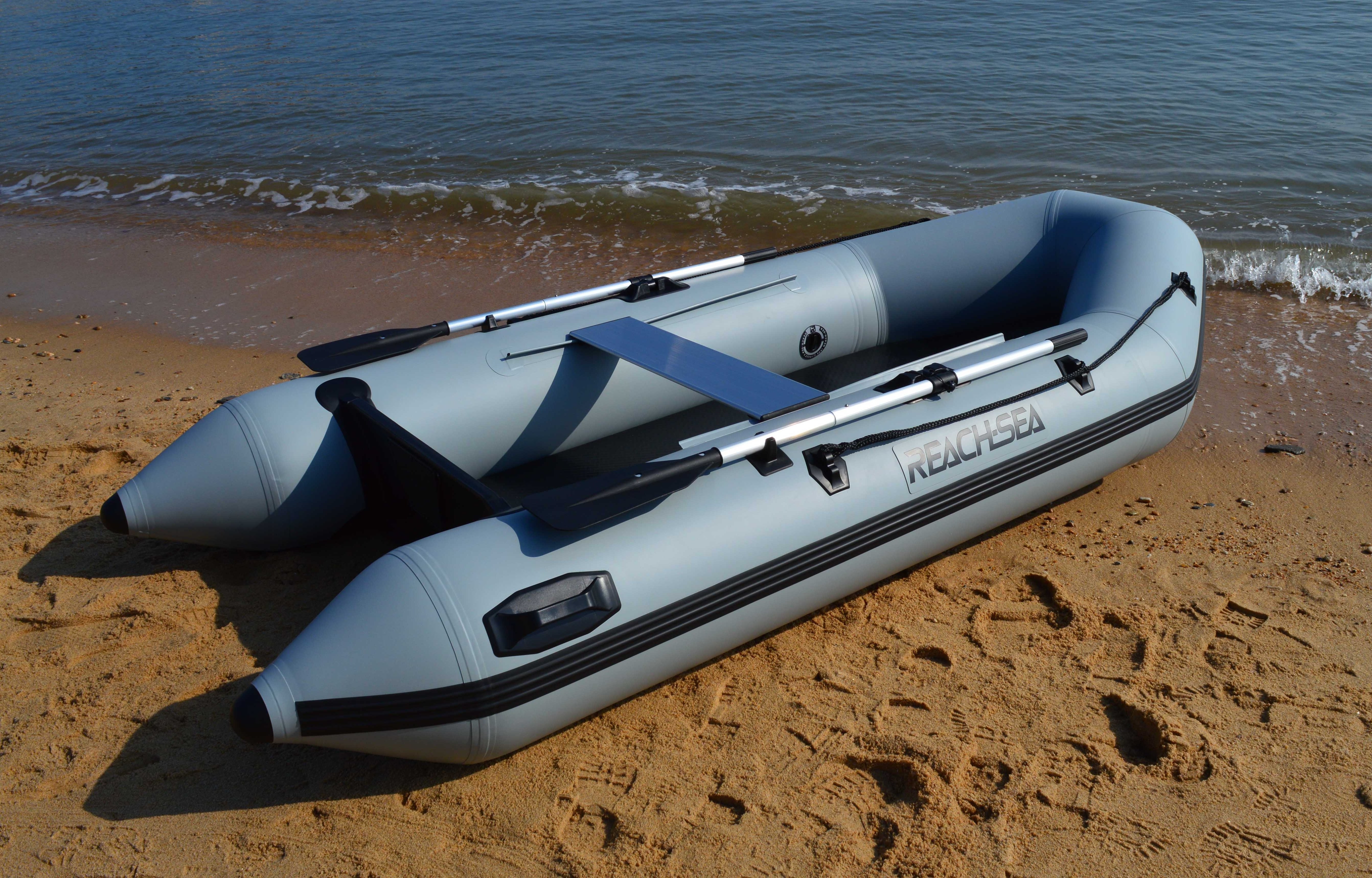 Reachsea CE certificate inflatable fishing boat China watersport crafts inflatable rowing boat for sale