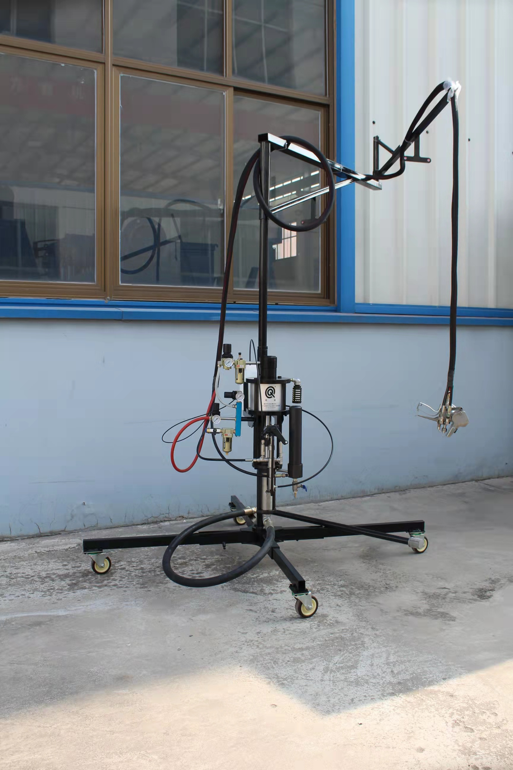 FRP fiberglass resin chopper spraying machine with gun