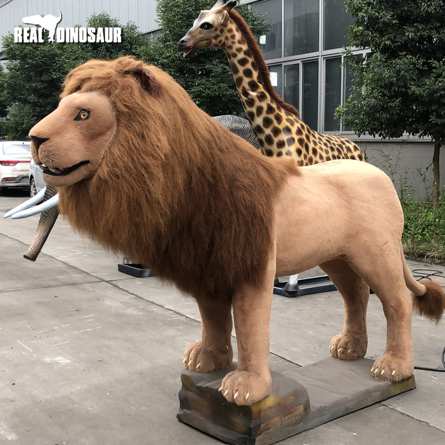 Outdoor Playground Equipment  Animal Model Life Size Lion