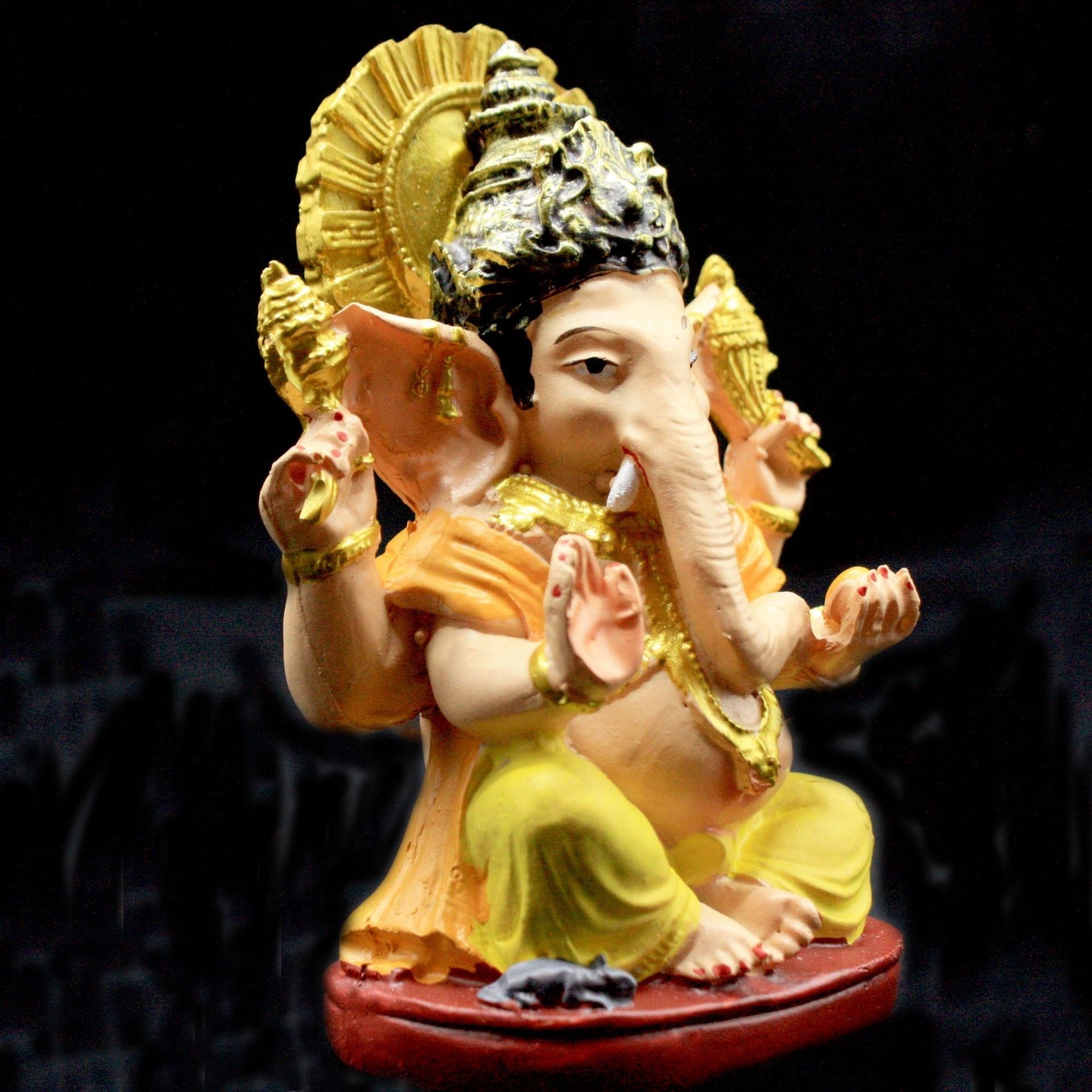 China Factory Hand Painted Resin Indian Small Ganesha Statue Religious Gifts Souvenirs Crafts Desk Home Decor Hindu God Statues