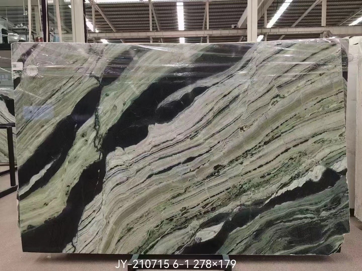 good texture natrual  light green  marble for wall cladding and flooring countertops table tops