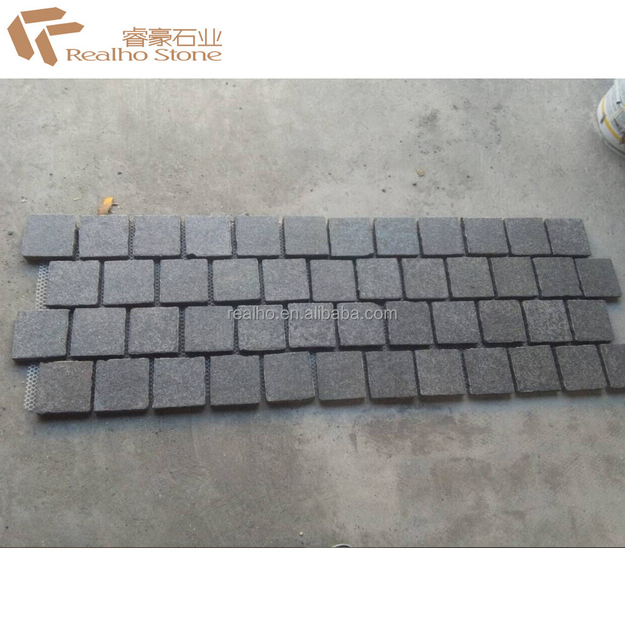 Exfoliated G684 Raven Black Granite Cobblestone Mesh Paver for Driveway