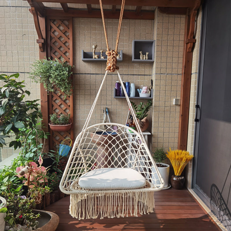 2024 popular indoor outdoor swing chair hammock with cushion for garden or bedroom use