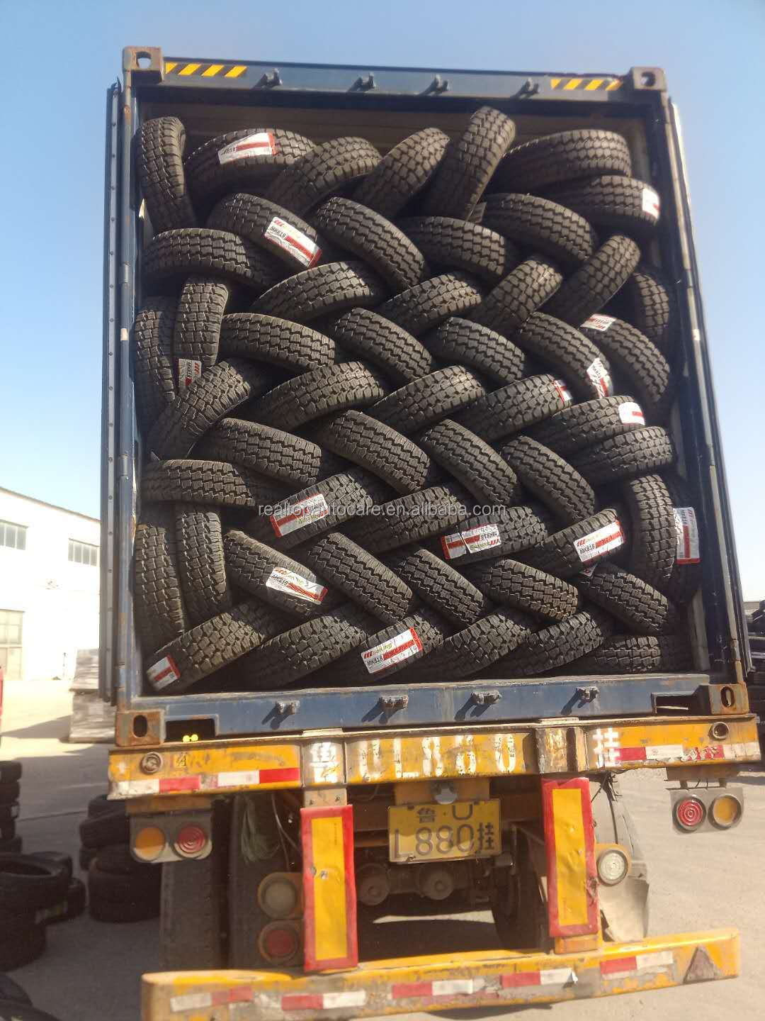 275 55 20 tires