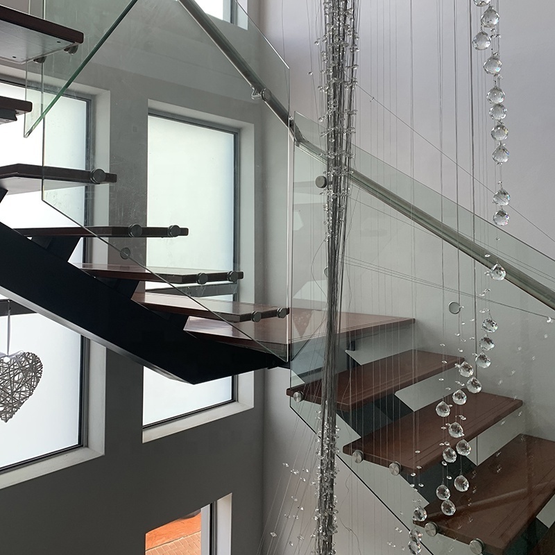 Steel Mono Stringer Side Mounted Glass Railing L Shape Staircase With Landing