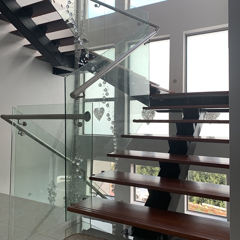 Steel Mono Stringer Side Mounted Glass Railing L Shape Staircase With Landing