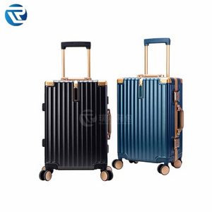 2024 Factory Trolley 20 22 24 26 28 inch 3 sets Hard Case PC Case Small Cosmetics Handbag Carrying Travel Suitcase luggage Set