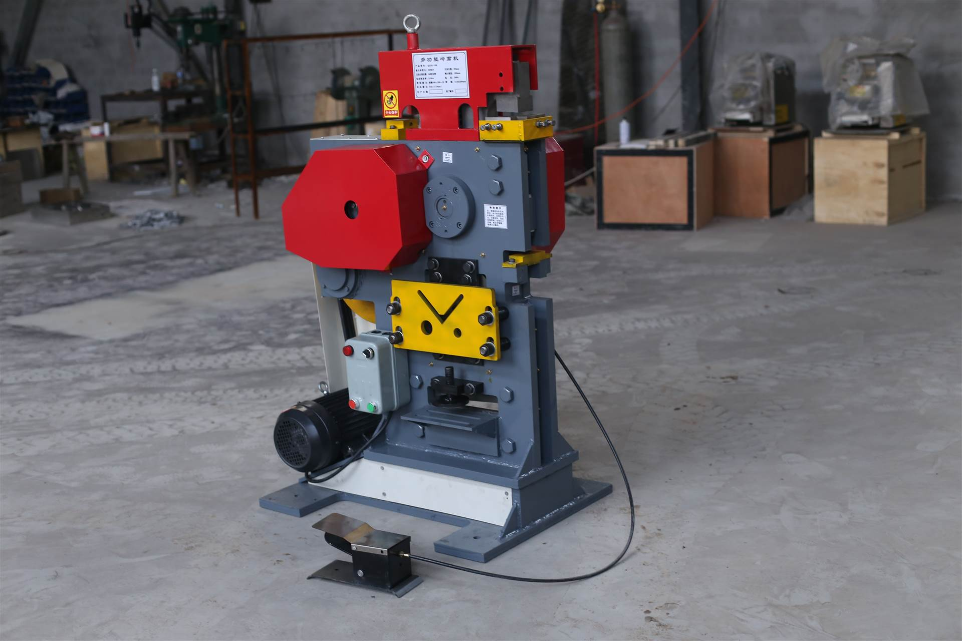 Angle Iron Punching Shearing Machine Electric Combine Punching and Shearing Machine Ironworker