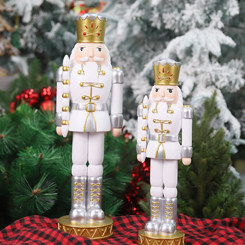 Redeco High Quality Handmade Pink Nutcracker Christmas Nutcracker Resin Nutcracker For Christmas