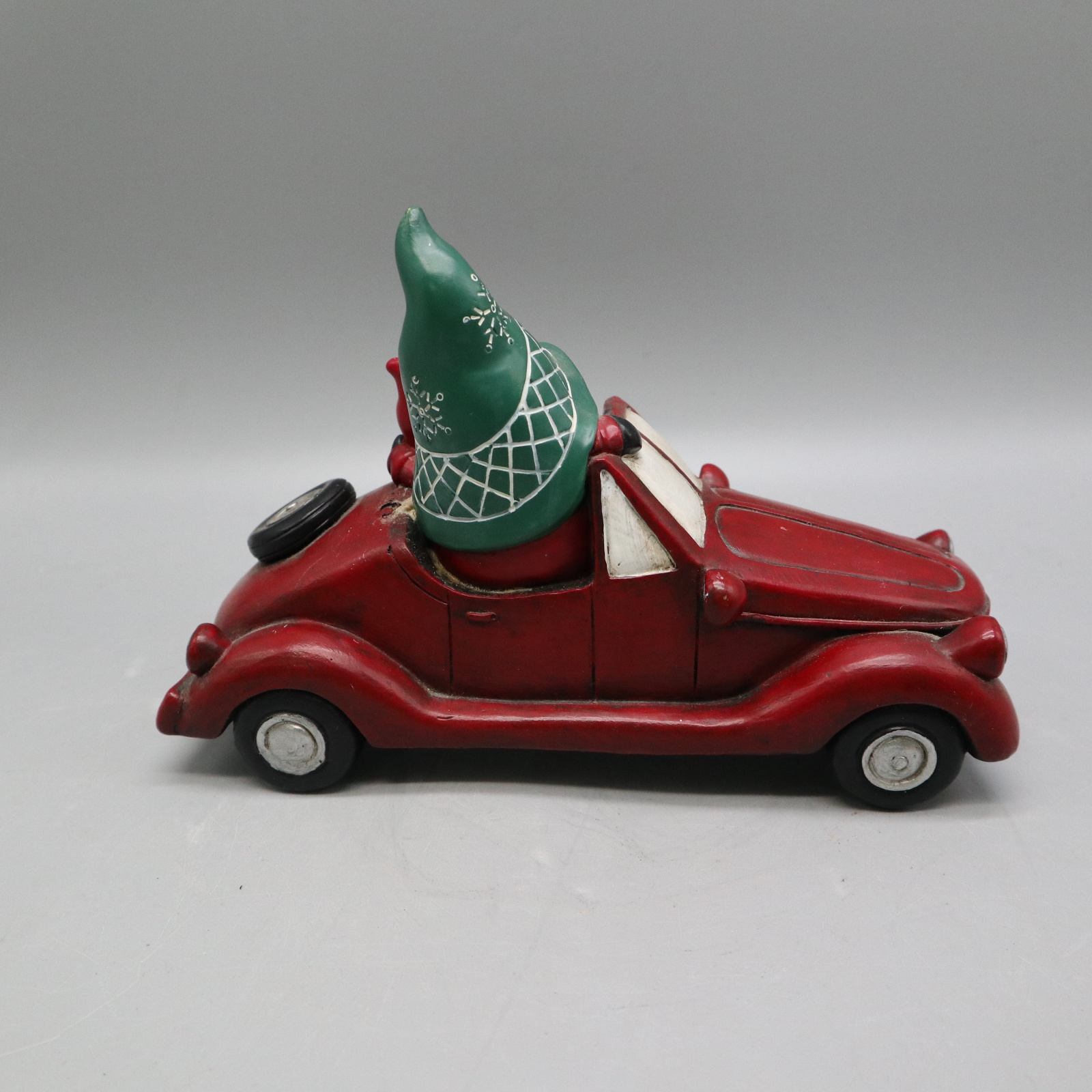 Resin Christmas Ornaments Gnome And Car Christmas Decorations