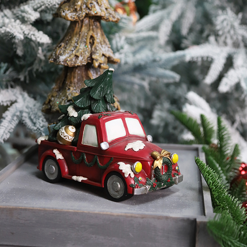 Redeco High Quality Classic Christmas Car Sculpture Christmas Decorations Ornament Resin Crafts For Gifts Home Decorations