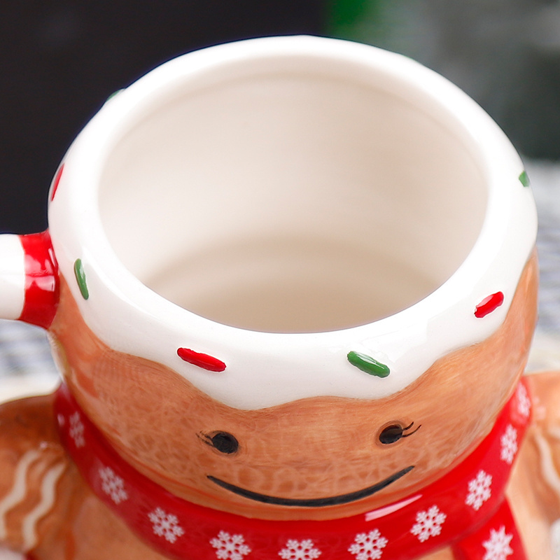 Redeco Creative Christmas Series Coffee Water Milk Tea Snowman Mug Cute Christmas Cup Ceramic Christmas Mug For Gifts