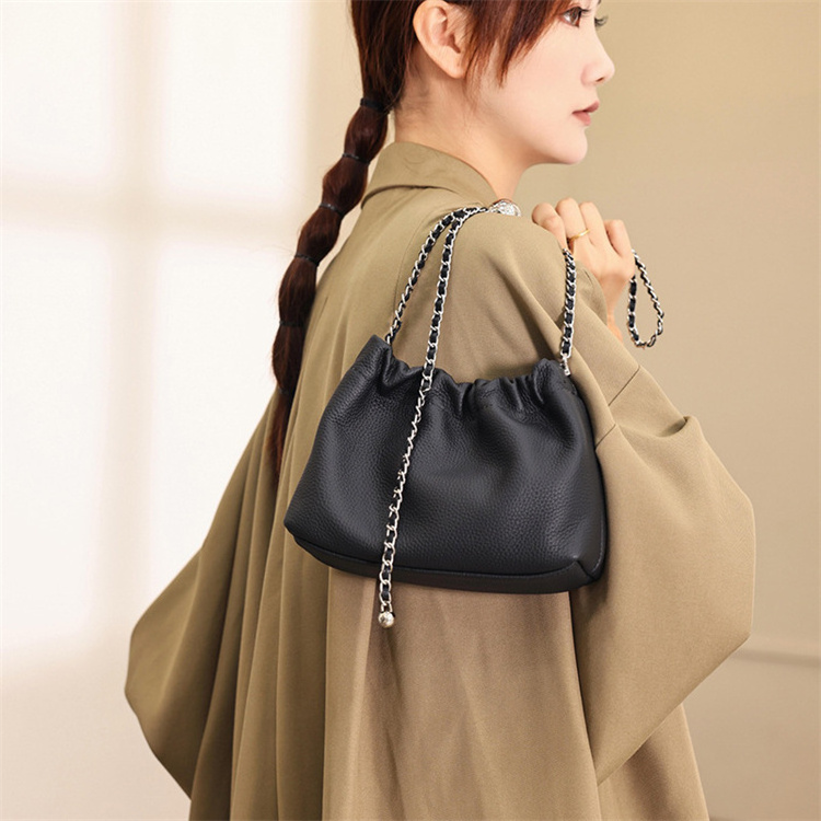 Custom Leather All-match Handbags Chain Ball Cloud Pleated Bags for Women Ladies Purse Single Shoulder Crossbody Bag