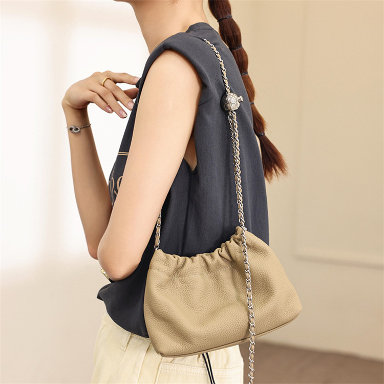 Custom Leather All-match Handbags Chain Ball Cloud Pleated Bags for Women Ladies Purse Single Shoulder Crossbody Bag