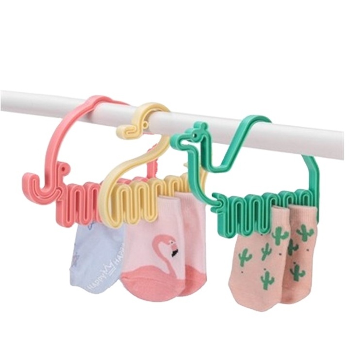 Cute baby socks dedicated clothes hanger multi-clip drying socks artifact home clip cool baby clothes bib