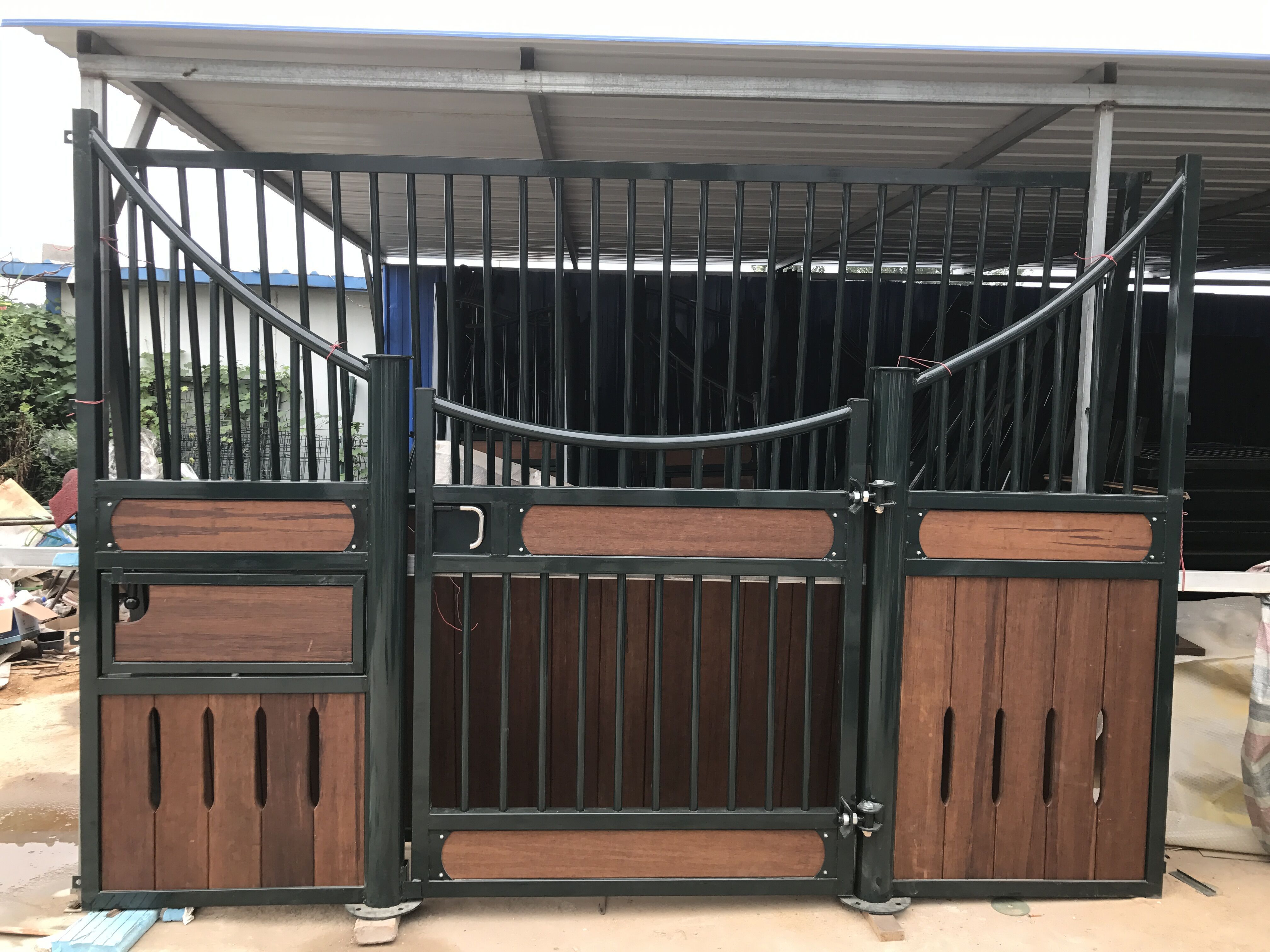 bamboo wood  wpc board horse stables horse front stall panel divider customized