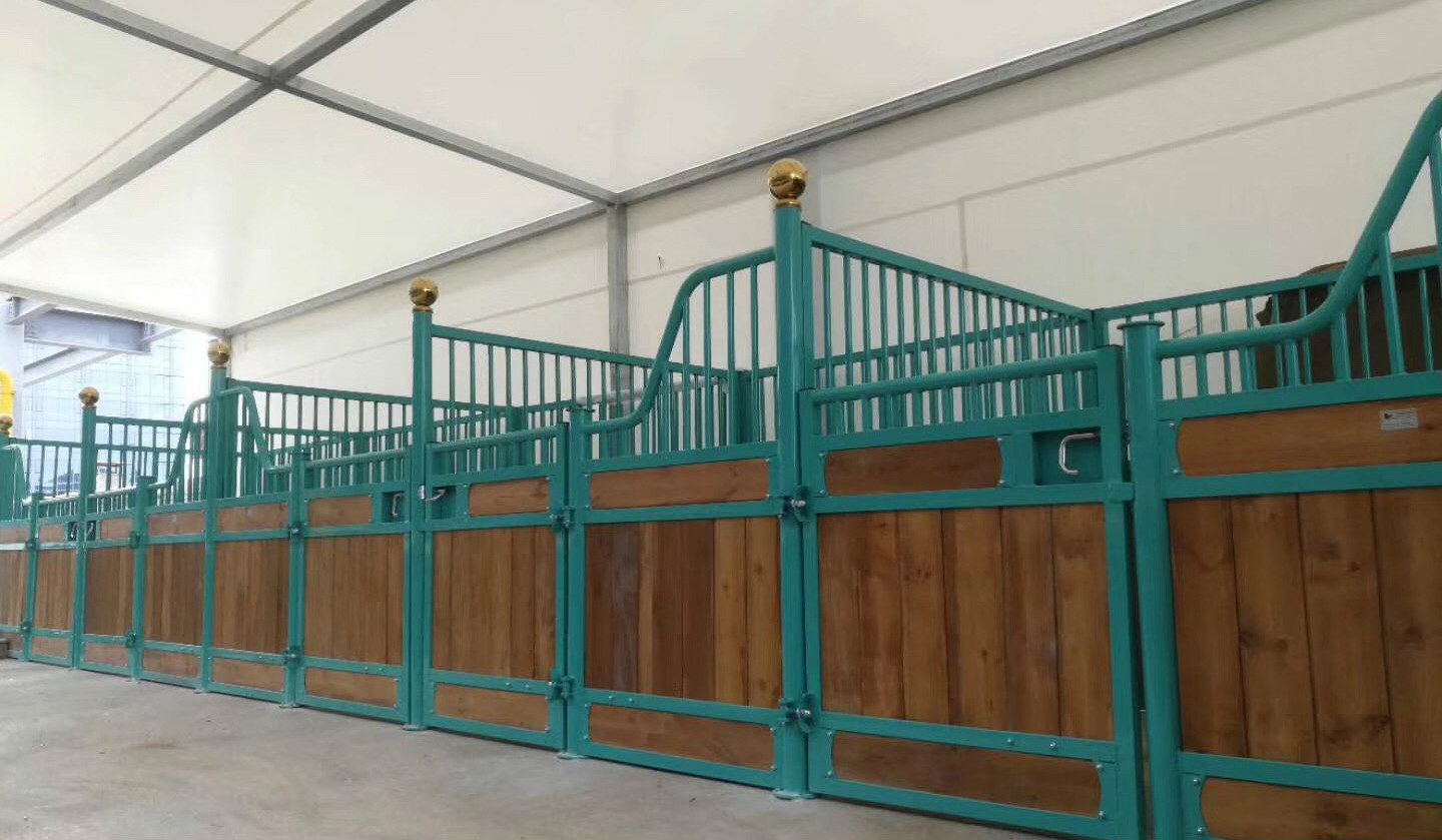 bamboo wood  wpc board horse stables horse front stall panel divider customized